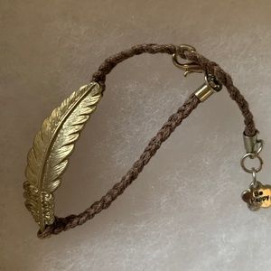 Gold feather woven bracelet